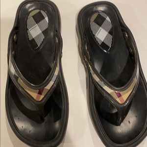 Burberry flip flops